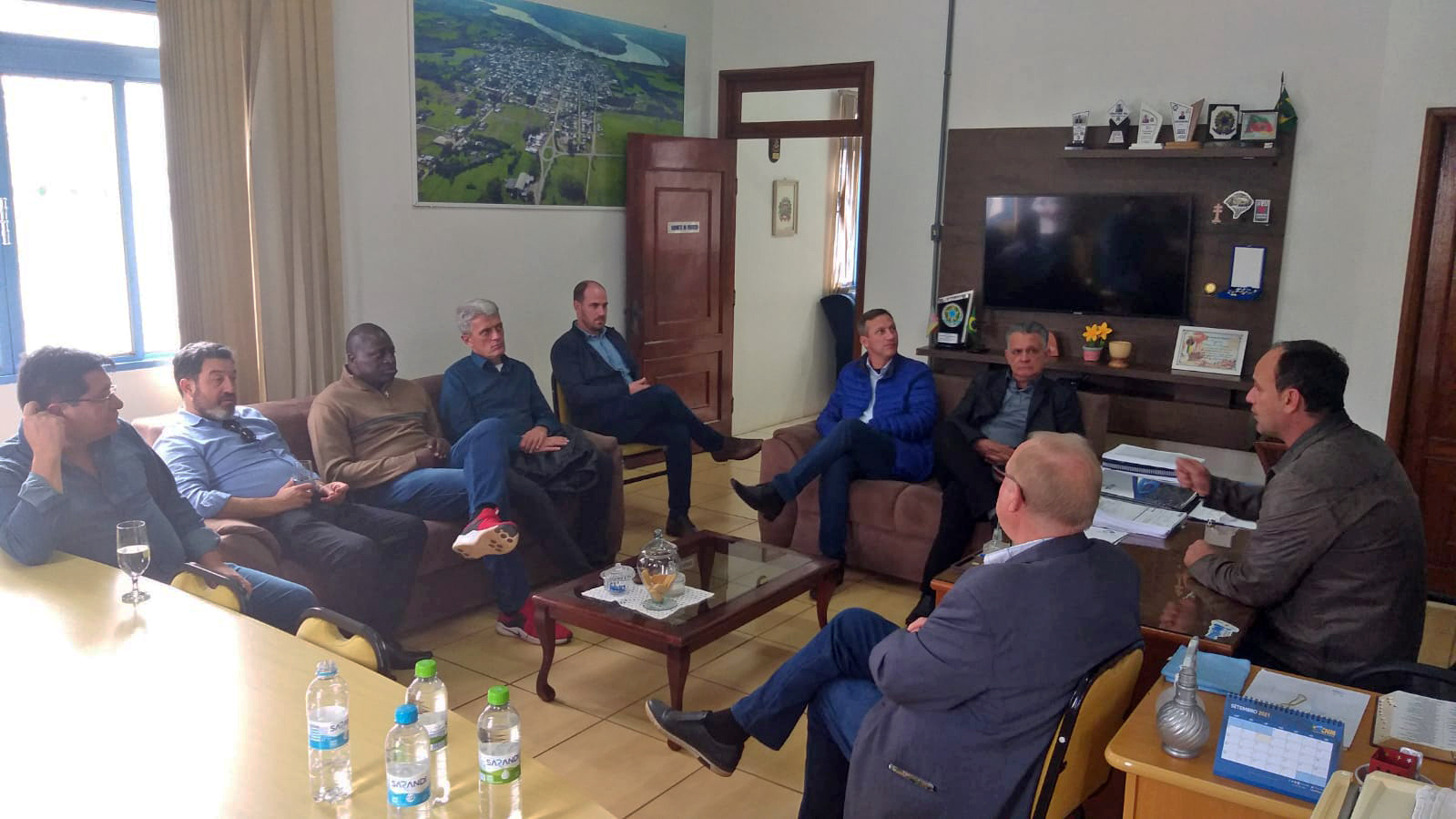 DEPUTADOS HÉLIO LOPES E UBIRATAN SANDERSON PRESTIGIAM PORTO XAVIER